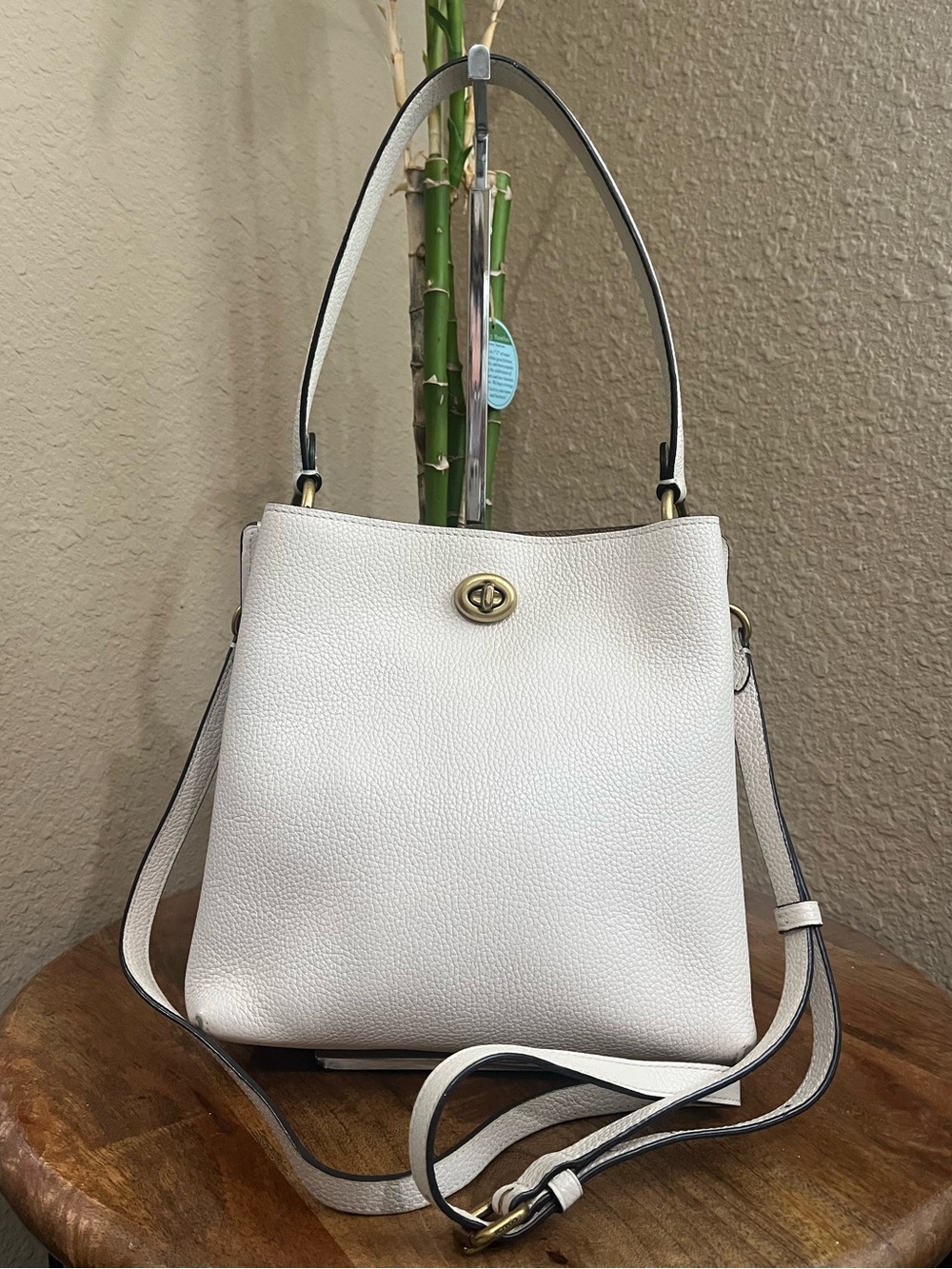 COACH WILLOW CHALK PEBBLED LEATHER SHOULDER/CROSSBODY BAG